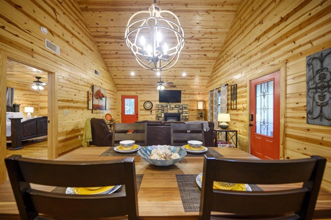 Shear Pleasure Villa Broken Bow Exteriör bild