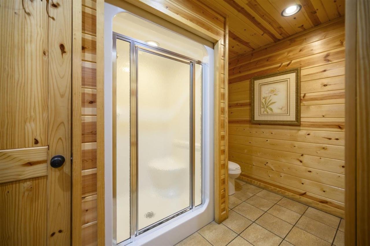 Shear Pleasure Villa Broken Bow Exteriör bild